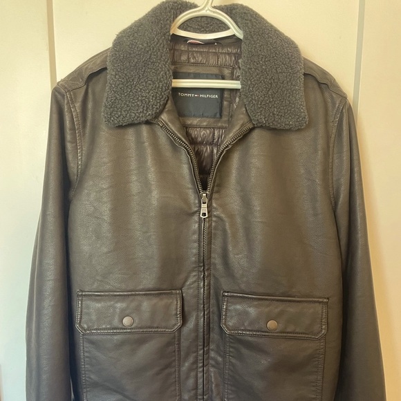 Tommy Hilfiger Faux Leather Jacket - NEVER WORN - M - Picture 1 of 8